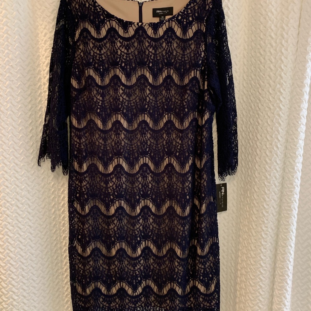 👗 NWT Dress